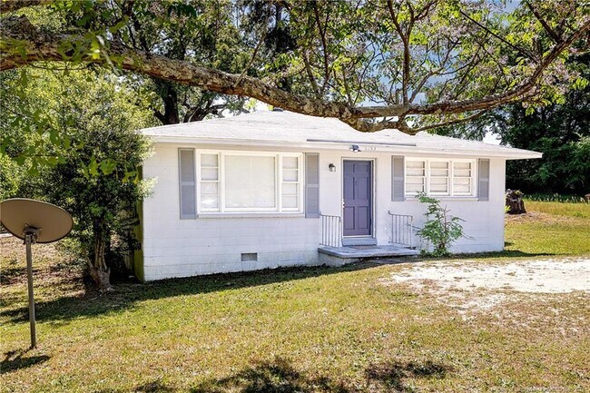 Building Photo - 5263 Blayne Dr