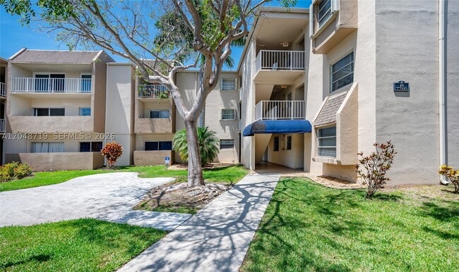 Building Photo - 7705 SW 86th St