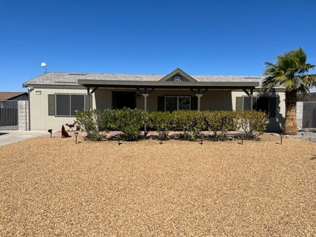 Foto del edificio - 775 Pegasus Ranch Rd