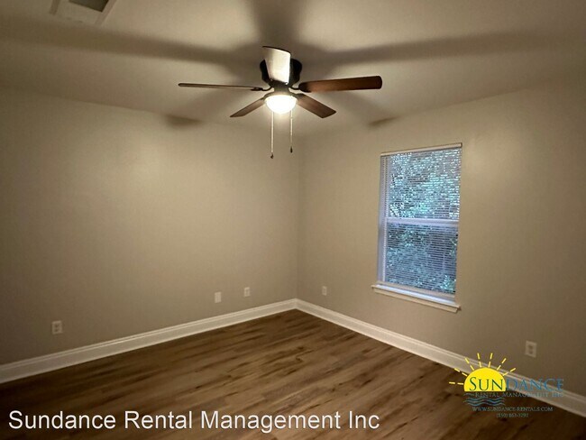 Building Photo - 3 br, 2 bath House - 8444-A Chisholm Road