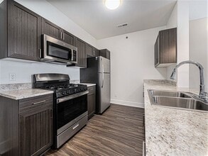 Building Photo - Trade Winds Apartment Homes