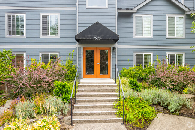 Entrance - Multnomah Village Apartments