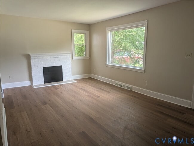Building Photo - 726 Jefferson Pl