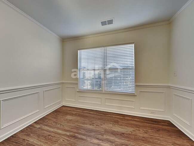 Foto del edificio - 9681 Widespread Ave NW