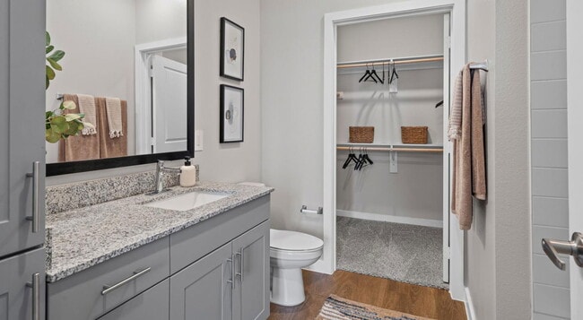 Foto del edificio - 3845 Frontier Pkwy