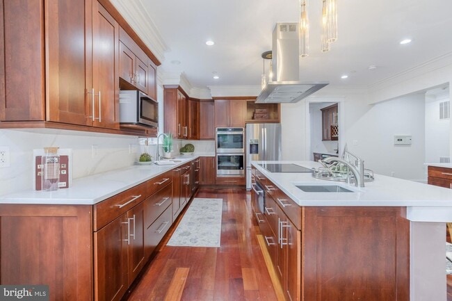 Foto del edificio - 9715 Singleton Dr