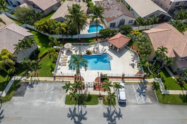 Foto del edificio - 18061 SW 18th St