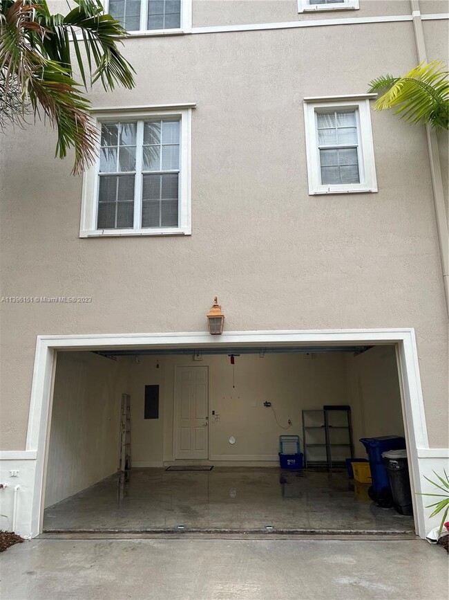 Building Photo - 106 Arpeicka Ln