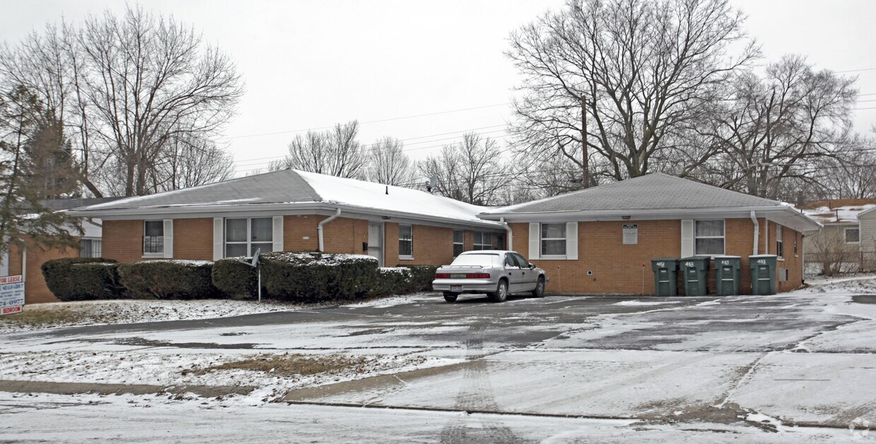 Foto principal - 4113 Crest Dr