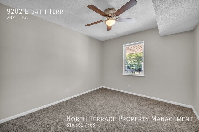 Building Photo - Cute, Modern 2BR with W/D