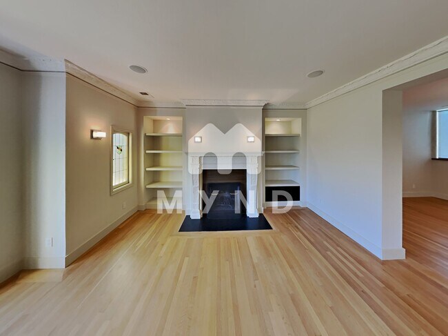 Foto del edificio - 2166 Beach Street