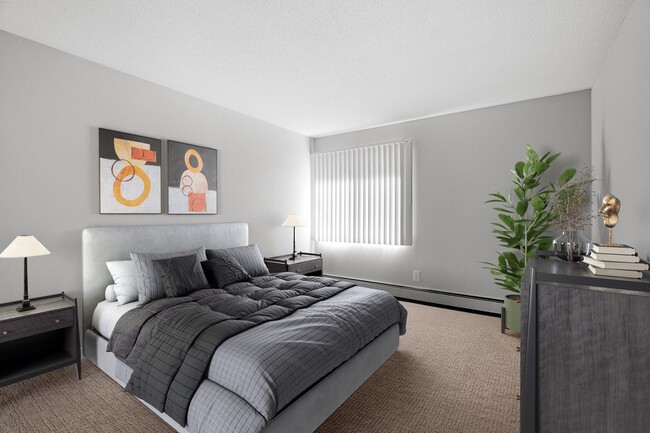 Interior Photo - Sky Hill Apartments