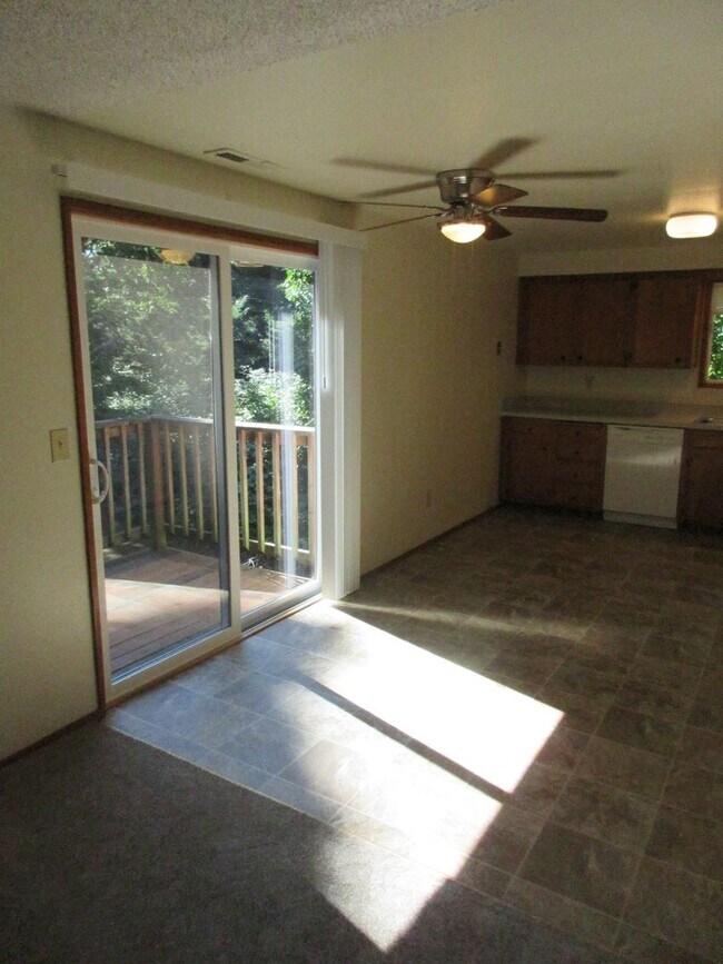 Foto del edificio - 2218 Navaho Ct SE