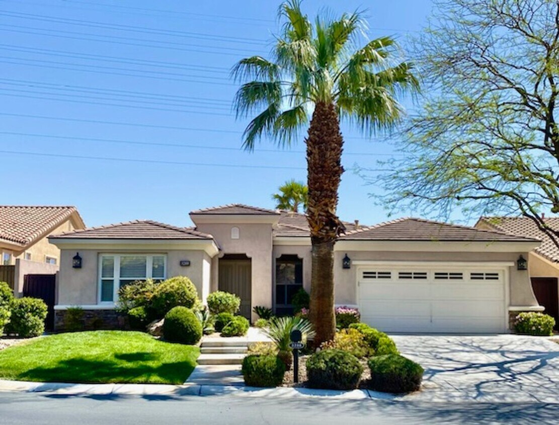 Foto principal - Red Rock Country Club~Single Story~3 Bedro...