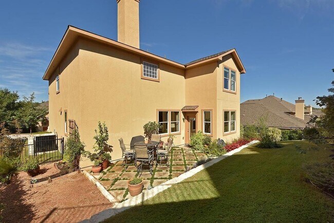 Foto del edificio - 25 Stone Terrace Dr