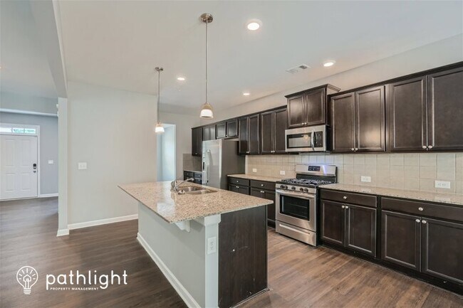 Foto del edificio - 3637 Wartrace Dr