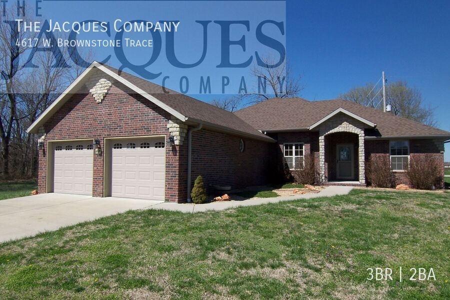 Primary Photo - Very Nice 3 Bedroom 2 Bath 2 Car Garage in...