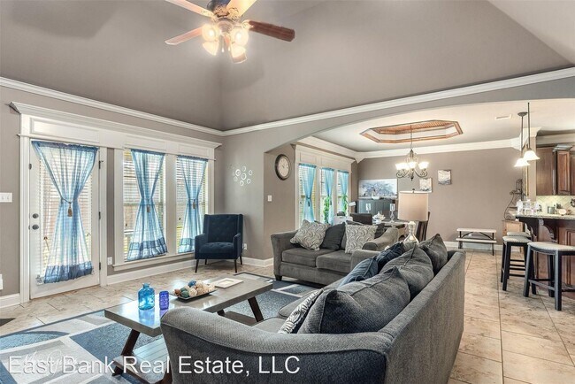 Building Photo - 3 br, 2 bath House - 701 Fox Den