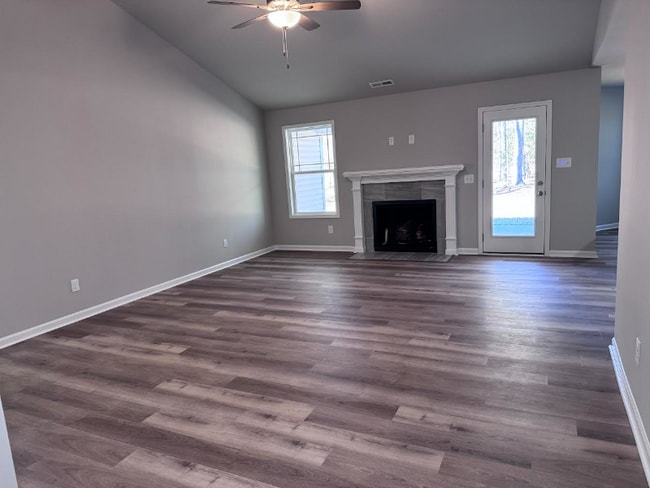 Building Photo - 303 Grand Oaks Dr