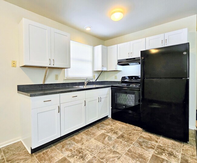 Foto del edificio - 367 W Washington Ave