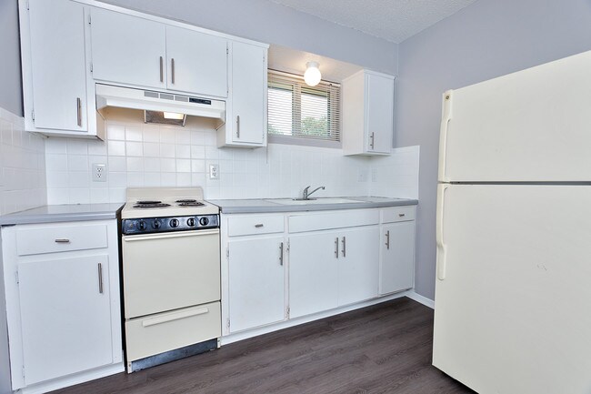 Foto del edificio - 2727 N Amidon Ave