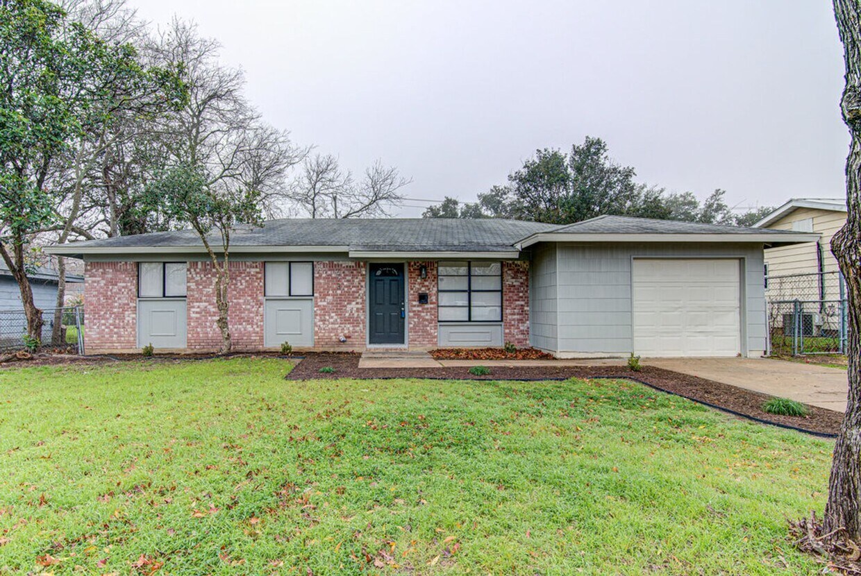 Primary Photo - Windsor Park 3/2 unit TOTAL REMODEL!