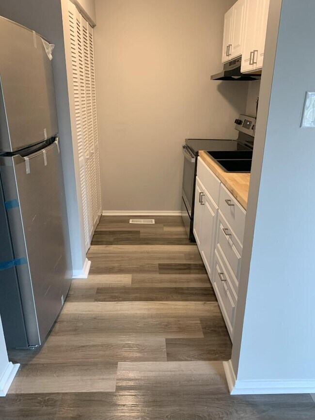 Foto del edificio - 5510 Beavercrest Dr