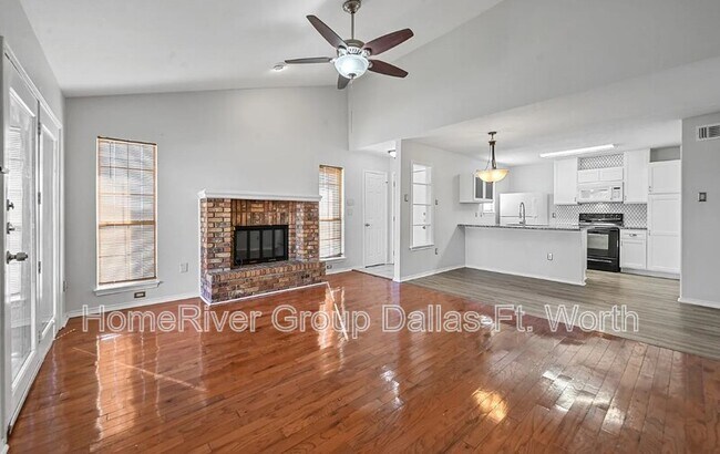Building Photo - 2835 Keller Springs Rd