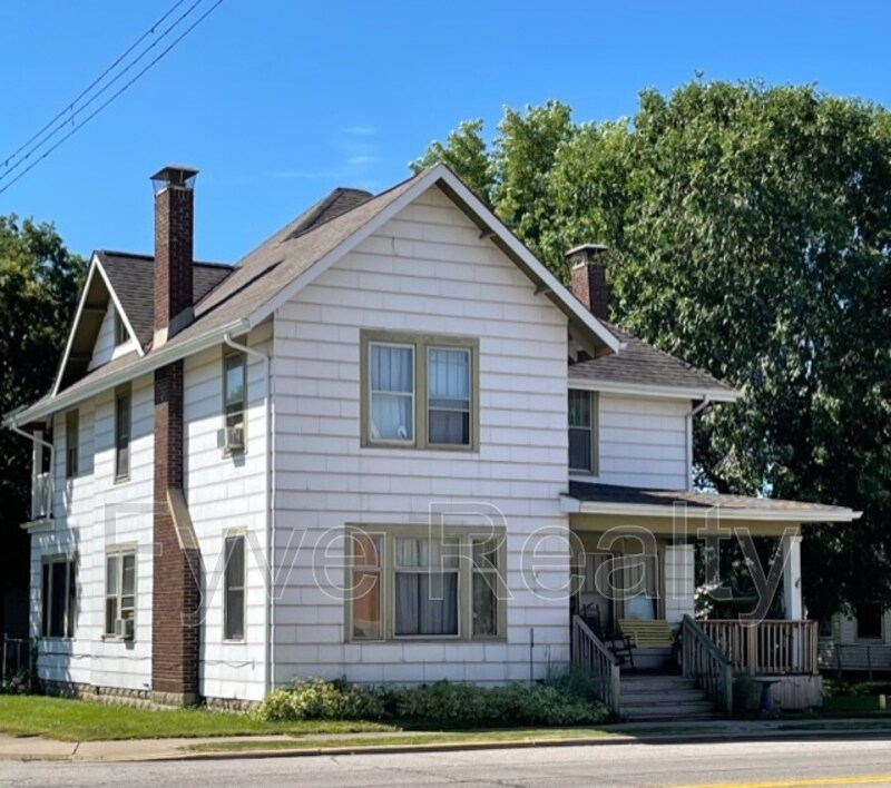 31 E Columbus St, Mount Sterling, OH 43143 House Rental in Mount