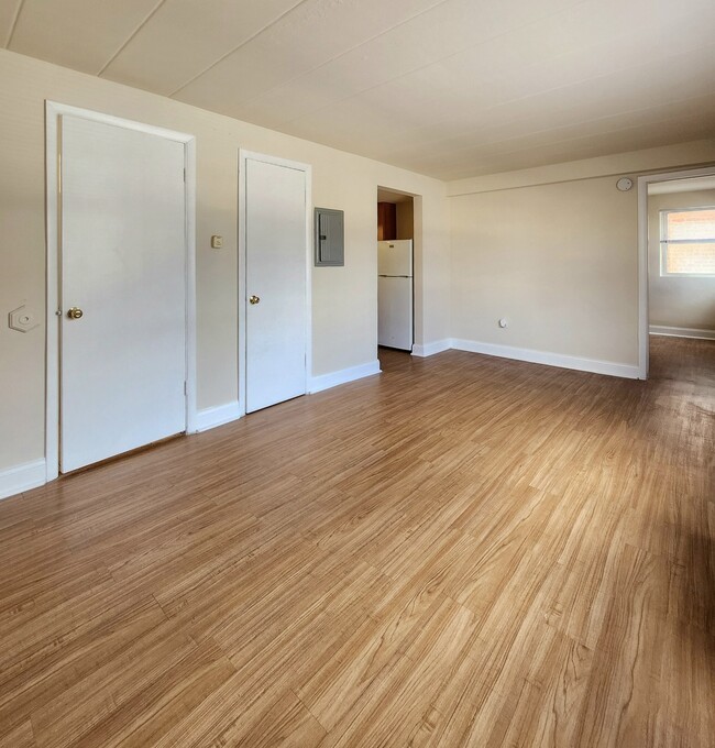 Foto del edificio - 5741 W 35th St