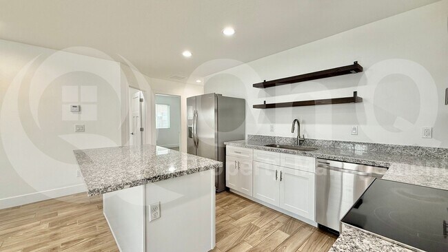 Foto del edificio - 5733 S 13th Ave