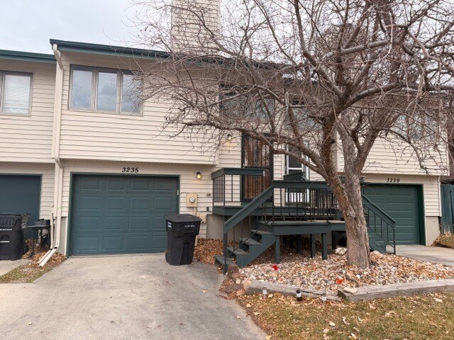 Foto principal - 3235 Herrington Dr