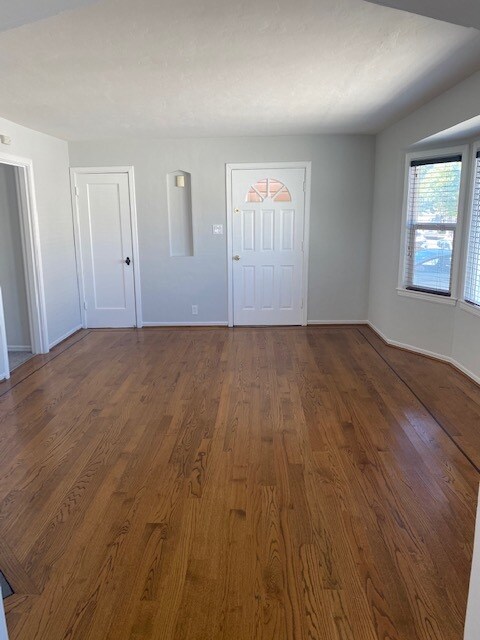 Living Room - 541 Green Ave