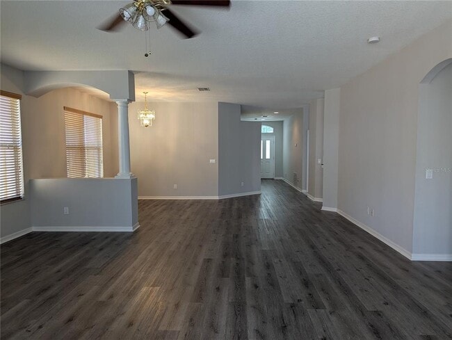 Foto del edificio - 9818 White Barn Way