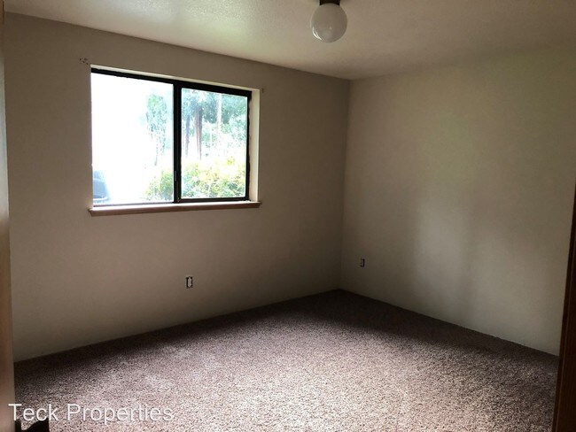 Foto del edificio - 6646 Kinwood Park Ln SE