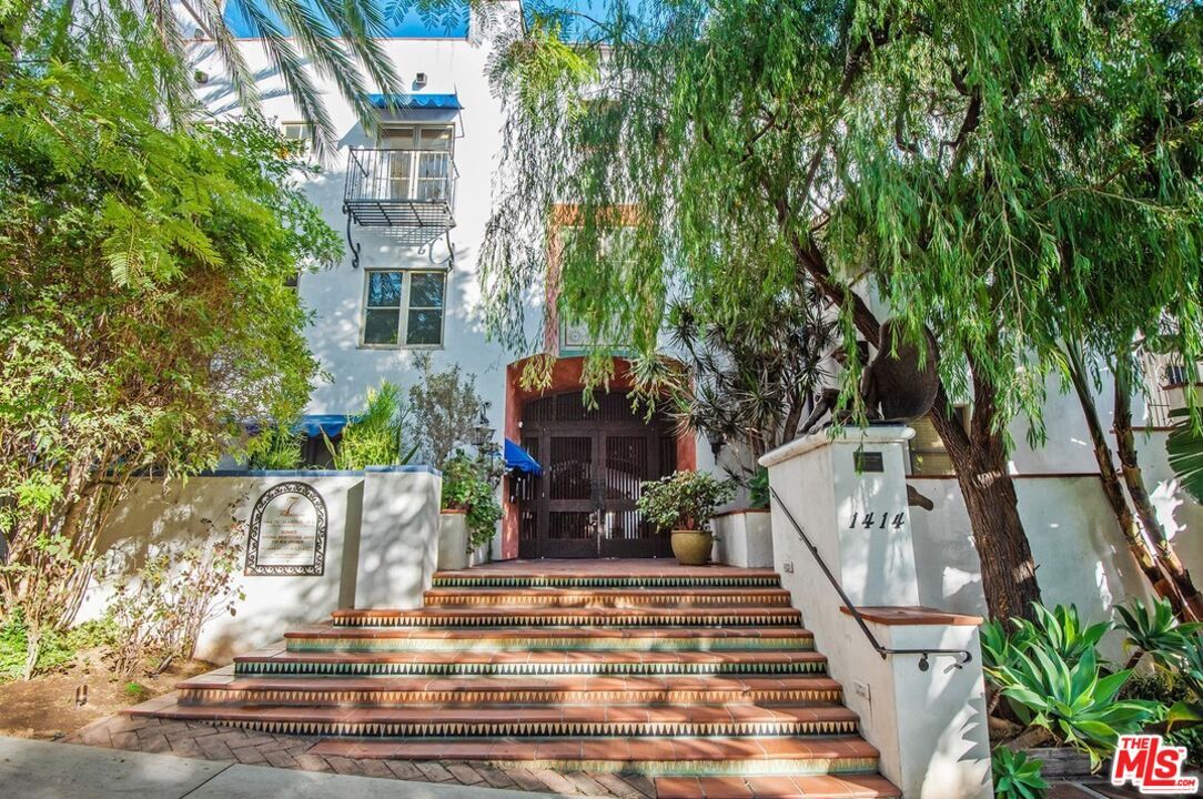 Foto principal - 1414 N Harper Ave