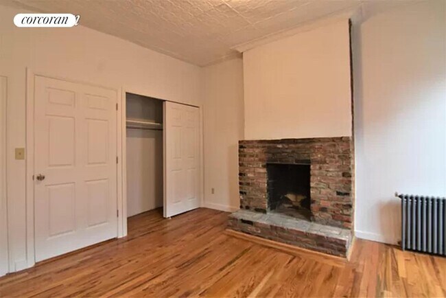 Building Photo - 45 Cheever Pl