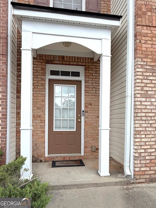 Foto del edificio - 3845 Grovemont Pl
