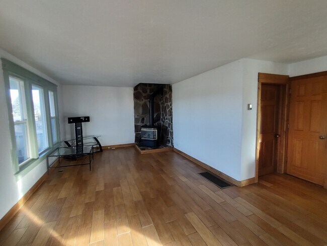 Foto del edificio - 20460 N Main St