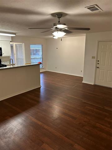Foto del edificio - 1302 Crescent St