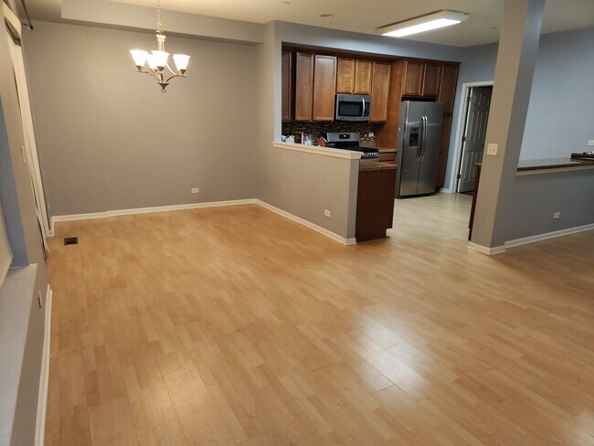 Foto del edificio - 2422 Birch St