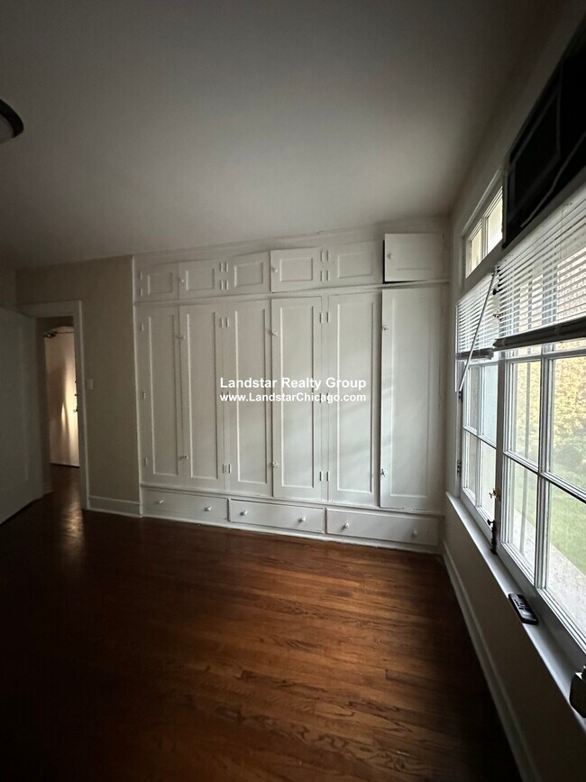 Foto del edificio - 913 Elmwood Ave