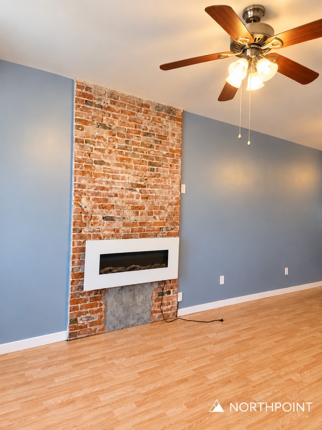 Building Photo - 285 S Champion Ave