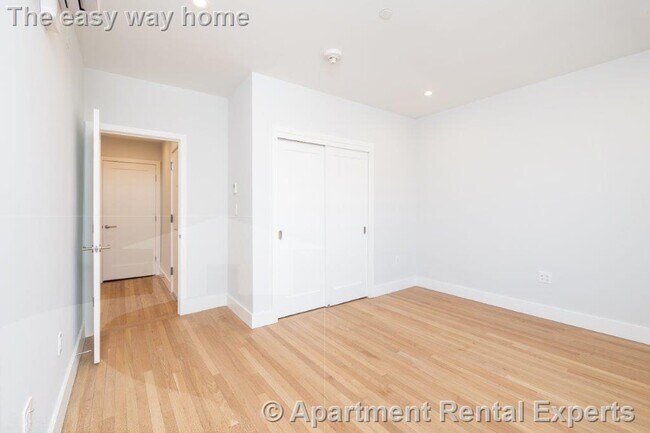 Foto del edificio - 19 Forest St