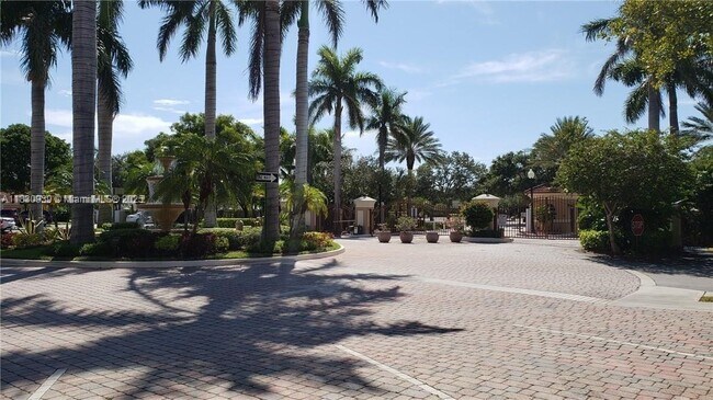 Foto del edificio - 1117 Villa Cir