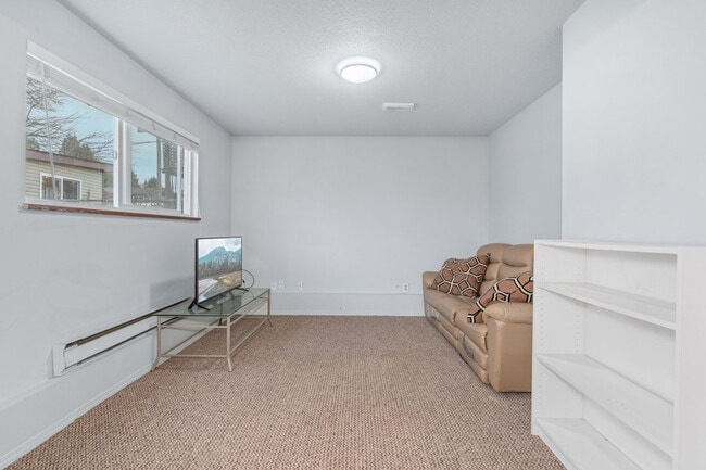 Building Photo - 4820 200 Street-SI ID1375276P