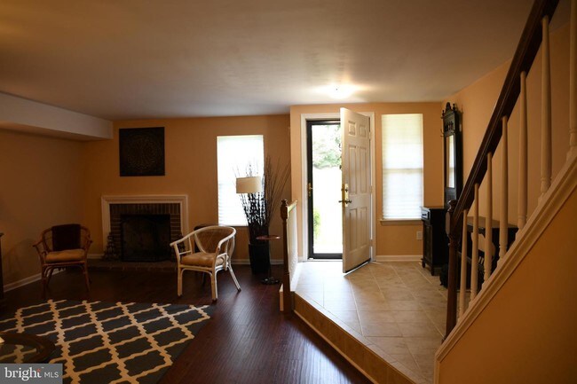 Foto del edificio - 2302 Winterbridge Ln