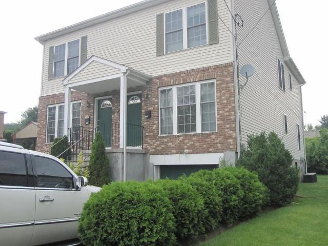 Foto del edificio - 3 bedroom in HARRISON NY 10528