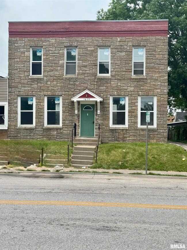 Building Photo - 1622 Washington St