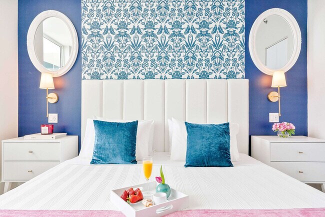 Foto del edificio - 2889 McFarlane Rd